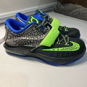 Nike KD 7 “Electric Eel Sneakers